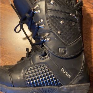 Women’s Burton Snowboard Boots